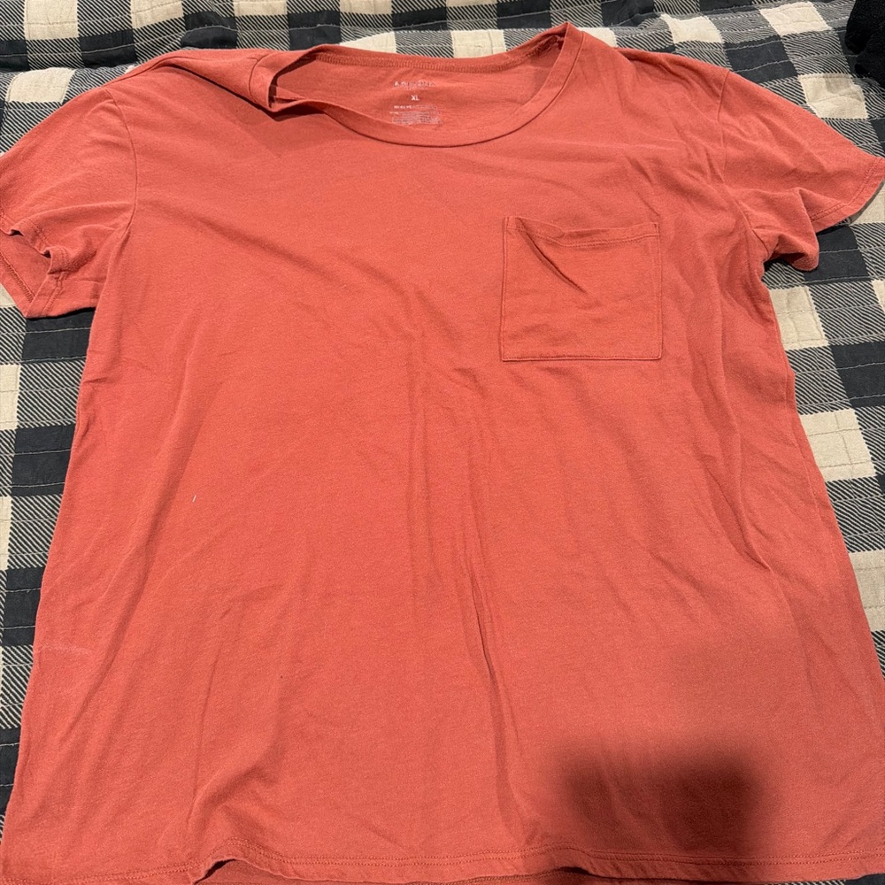 Arizona Jean Company Rust Short Sleeve Tee